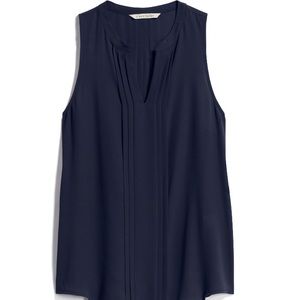 NWT 41 Hawthorn Breyson Pleated Detail Blouse Navy